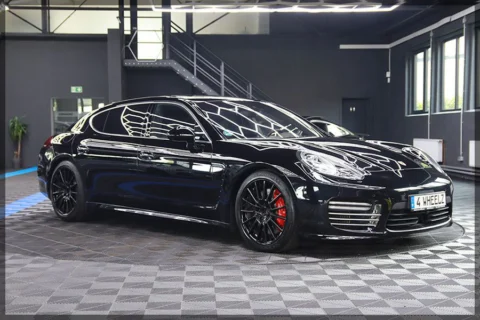 Porsche Panamera Turbo Executive NAVI / CAM / LEDER
