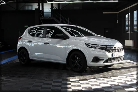 Dacia Sandero SCe 65 Essential PDC / ANDROID / CARPLAY