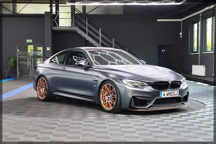 Bmw M4 GTS KÄFIG / CARBONSITZE / NAVI / PDC